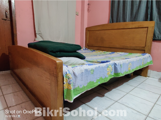 Oak Wooden Bed | Sturdy & Elegant Design | 6ft Size